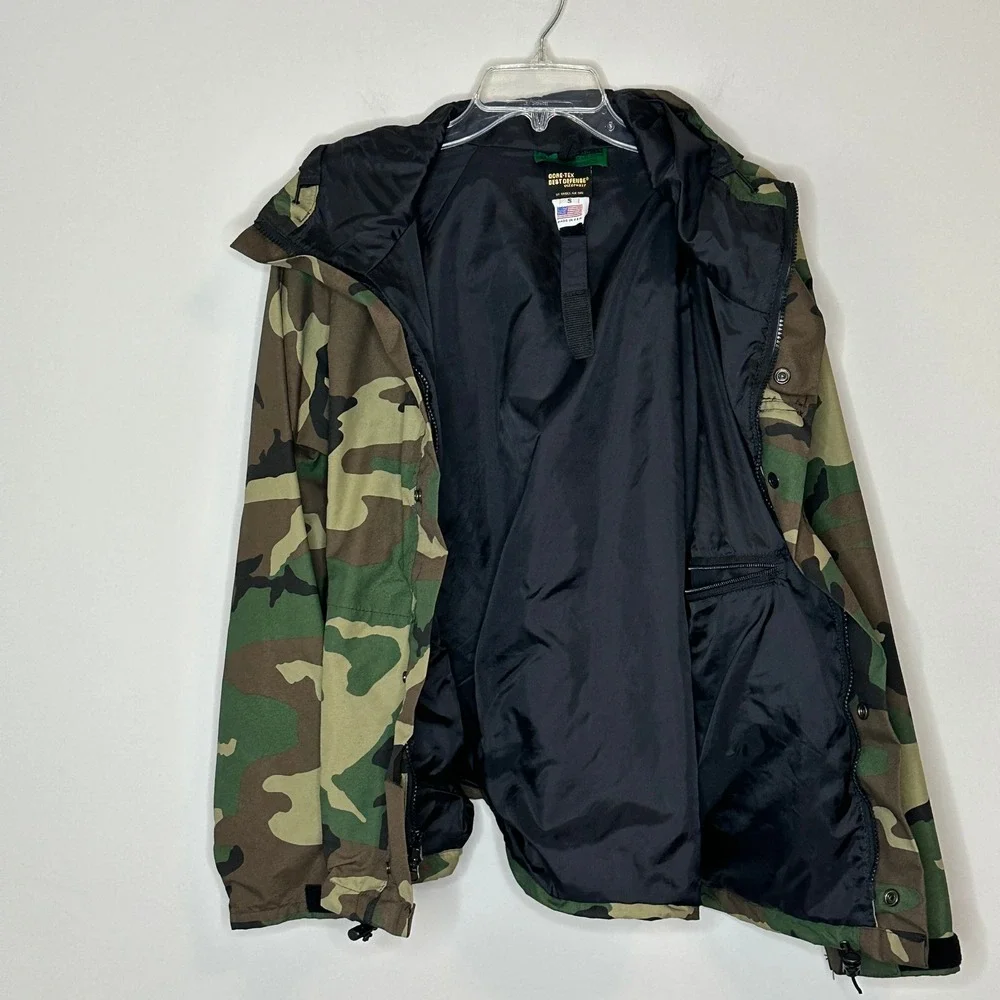Log House Designs Gore-Tex Best‎ Defense Camo Military Jacket Mens Small USA